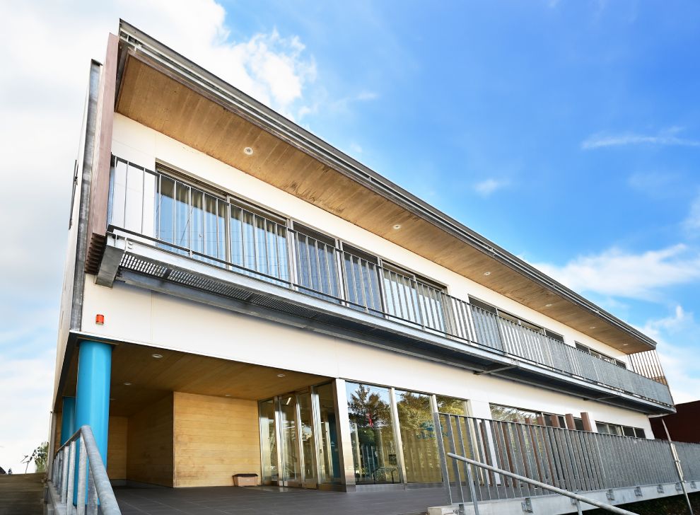 株式会社デンサン 本社外観